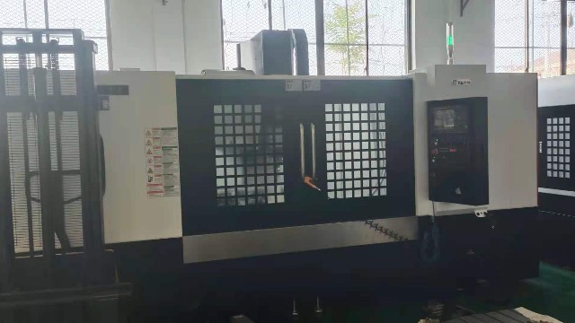 數(shù)控加工中心怎么換刀？